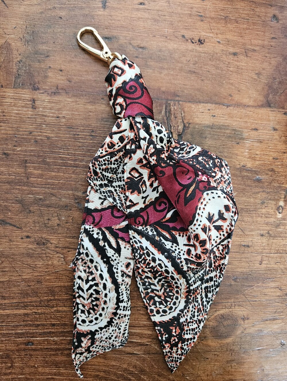 Chicos Clip On Scarf Bag Charm Key Chain Boho Neutrals And Magenta